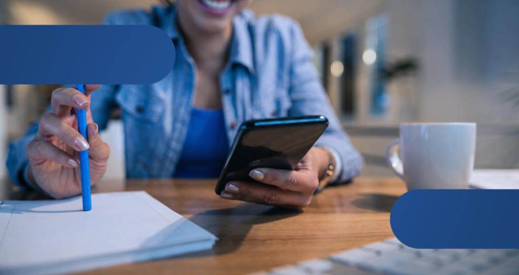 Empreendedora antecipando recebíveis de sua maquininha Cielo Smart.