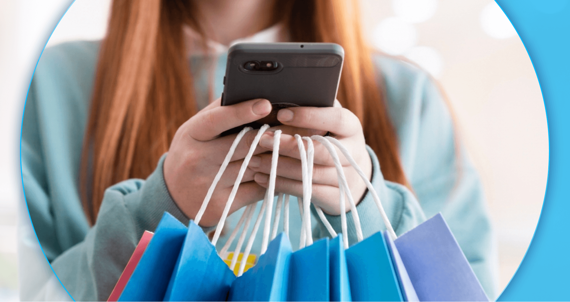 mulher realizando compras pelo celular.